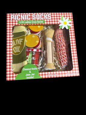Picnic Socks 5 Pairs Ladies Crew Socks Set shoe size 4-10 New in Box